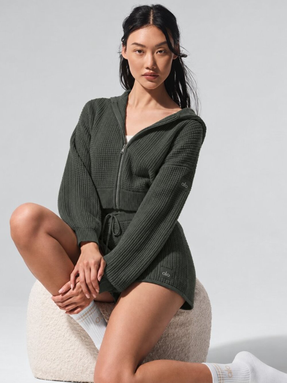 💚 Alo Yoga Cashmere Plush Waffle Full Zip Hoodie - Dark Cactus Green - Small